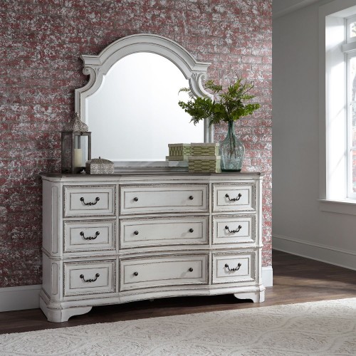 MAGNOLIA MANOR 9 DRAWER DRESSER & MIRROR
